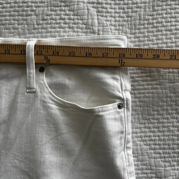 NWT J. Crew Petite High Rise Flare Crop Jean Pant in Signature Stretch 34P WHITE - Picture 6 of 12